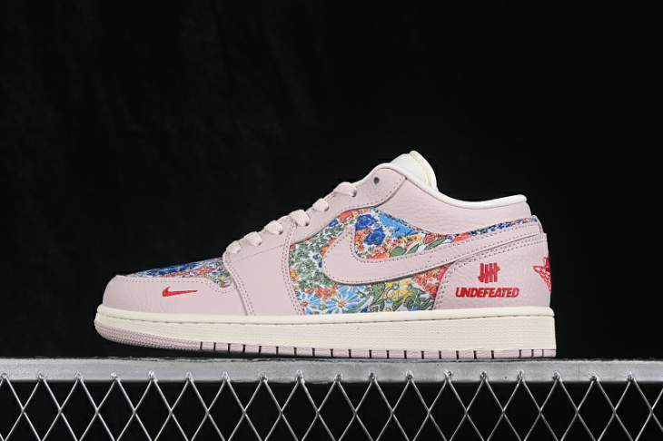 Picture of Air Jordan 1 LOW _SKUfw23893594784014089fw